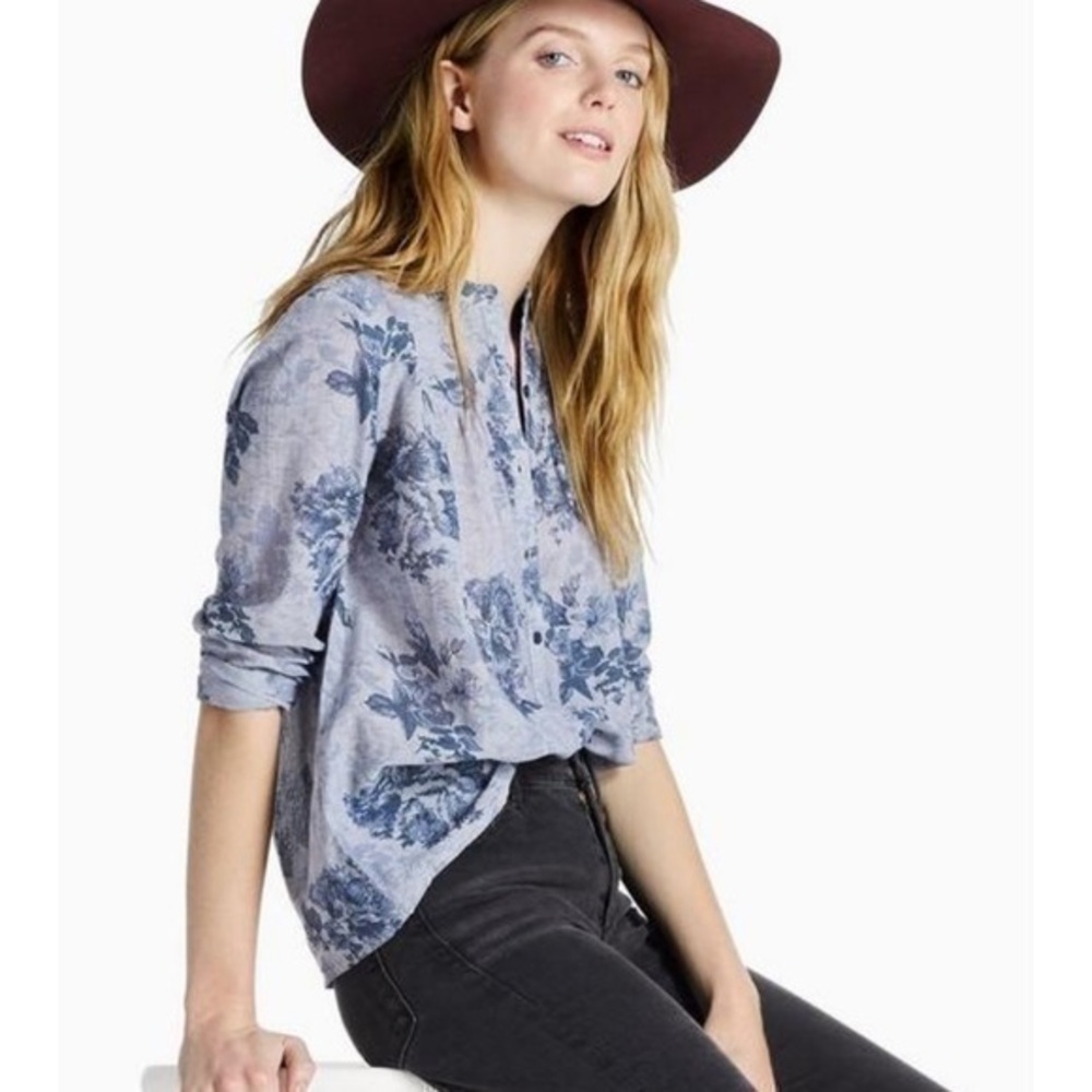 Lucky🍀Brand Floral Chambray Shirt